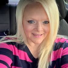 Kari Bintz (@kari.burgybintz) • Facebook