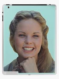 Amelia Ingalls's Instagram, Twitter & Facebook