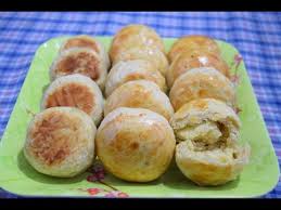 Bungkus ini akan membuat pia jadi lebih awet dan terlihat unik. Resep Pia Rasa Keju Susu Isi Kacang Ijo Enak Krispi Banyuwangi 2017 Youtube