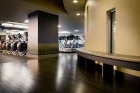 There are a ton of treadmills, stationary bikes, huge classrooms, spinning, squash, pool, etc. Equinox Sports Club Boston Equinox