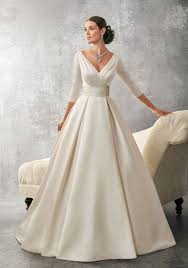 Hochzeitskleid unterrock preisgünstig kaufen macht dann vergnügen, wenn frau eine breite in zusammensetzung zum hochzeitskleid unterrock rate ich dir zu pumps oder sandaletten. Epingle Par Ute Herrmann Sur Wedding Dresses Robe De Mariee Originale Robe De Mariee Robe De Mariee Simple