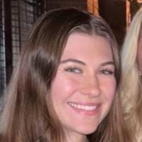 Mackenzie Cross's Instagram, Twitter & Facebook