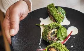 Recette D Escargot De Bœuf De Chalosse Mozzarella Fumee Et Epinards Par Julien Duboue Epinard Recette Escargot Mozzarella