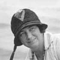 Ada Hobbs's Instagram, Twitter & Facebook