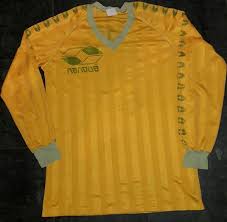 Ingresá en la sección de defensa y justicia. Defensa Y Justicia Home Camiseta De Futbol 1989
