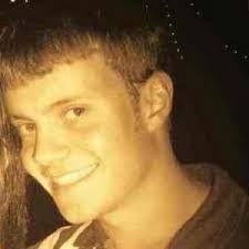 Billie Grover's Instagram, Twitter & Facebook