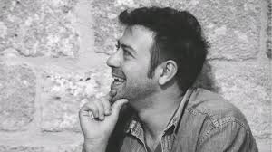 Για γελια ή για κλαματα Yxoavaeypadxmm