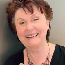 Erbsencheese 💚 Ein absoluter Aufstrich-Klassiker bei mir! Den mache ich  schon seit vielen Jahren und er hat schon viele hunderte Menschen glücklich  gemacht 😊 Ich habe meistens alle Zutaten zuhause und wenn