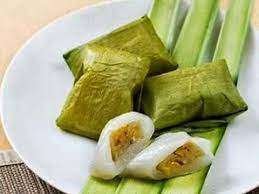 Setelah itu, pisang bersama dengan adonan tepung dilipat persegi panjang dengan. Resep Kue Roko Roko Unti Khas Makassar Youtube