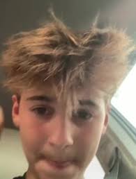 Austin Sears's Instagram, Twitter & Facebook