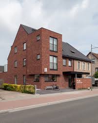 Enjoy fast, quality home delivery! Meergezinswoning Met Medische Groepspraktijk Studio Crul