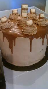 Layer Cake Kinder Bueno Blanc