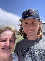 Can someone fix his hair it's sticking up everywhere please 😩🥹 also it's  dry around his nose and mouth please fix it