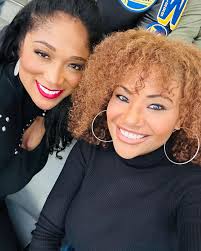 Krystal (@krystalnews3lv) • Instagram photos and videos