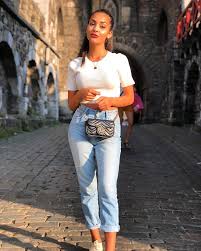 Aleyna Oezcan Bio Age Height Wiki Instagram Fitness Models Biography Cute Casual Outfits Girly Fashion Simple Outfits