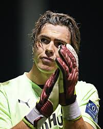 Congratulations to Jacob Zetterström, who has been named in the latest  Sweden squad. 👏🇸🇪