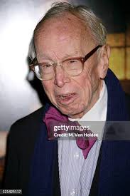 886 Arthur Schlesinger Jr Photos & High Res Pictures