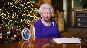 Pourtant, la playlist d'elisabeth ii mêle à la fois des chansons britanniques, mais également des productions américaines. La Reine Elizabeth Ii Et Son Epoux Vaccines Le Royaume Uni Depasse Les Trois Millions De Cas