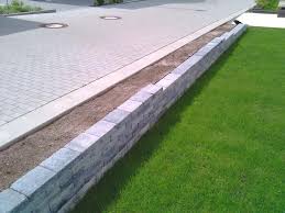 Mauer Hohenunterschied Grundstucke Garten Gartengestaltung Landschaftsplanung