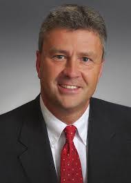 Aida Dean's Instagram, Twitter & Facebook