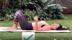 Makna yang terkandung pada perisai garuda pancasila. Shilpa Shetty Shares The Right Way To Perform Cycling Yoga Flow Or Pada Sanchalanasana Gives Fitspiraton