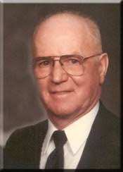 Kermit Floyd's Instagram, Twitter & Facebook