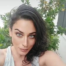 Samira Dávila (@sophieanq) • Threads, Say more