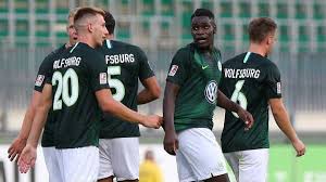The deal was recently extended until 2025. Wolfsburg Kits Dream League Soccer 2019 Dls Mejoress