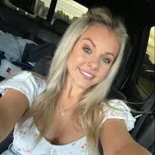 Cortney West (cortneywest98)