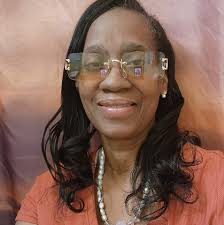 I am sorry to hear that Mr. Farouk Salik has transitioned to be with our  ancestors. Mr. Salik was a Homewood legend opening his Hardware store