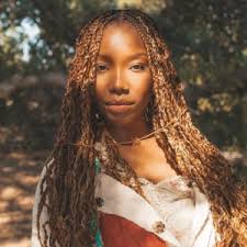 Back in 2002, brandy made a big announcement that she had married secretly and was six months pregnant. Brandy Norwood Age Birthday Height Husband Family Religion Nationality Parents Facts Bio Factmandu