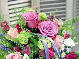 Check spelling or type a new query. Hochzeitsflorist Blumen Koch Berlin Perfekt Fur Brautstrauss Tischdekoration Kirchendekoration