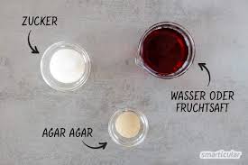 Both agar and gelatin are essential ingredients in the preparation of desserts worldwide. Tortenguss Mit Agar Agar Selber Machen Gelingsichere Vegane Alternative Zu Gelatine