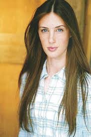 Sara Hagan's Instagram, Twitter & Facebook