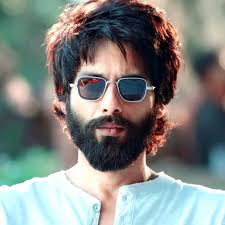 Who S The Boss Of Box Office It S Kabir Singh Actor Picture Actor Photo Shahid Kapoor