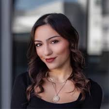 I am thrilled to announce that I have accepted my first co-op at Goodwin as  an Awards & Rankings Co-Op!