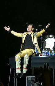 Harry Styles Live On Tour Harry Styles Photos Harry Styles Concert Harry Styles Pictures