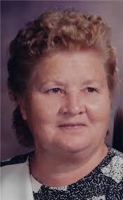 Nina Hendricks's Instagram, Twitter & Facebook