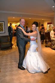 How To Throw Wedding Reception In A Vegas Hotel Suite Las Vegas Wedding Reception Vegas Wedding Reception Las Vegas Wedding Chapel