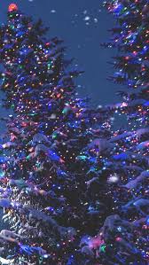 A custom background enhances empathy with the device and reflects your personality, taste and what makes you feel good. Best Aesthetic Christmas Wallpaper Ideas Christmas Celebration All About Christmas