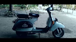 2011 vespa lx 150 ie. Quick Review Vespa Px 150 Exclusive 1989 Youtube