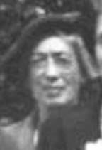 Selina Wallace's Instagram, Twitter & Facebook