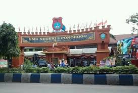 Juegos tipicis de ñiños de japon : Smkn 2 Alias Smkk Sopo Biyen Semua Tentang Ponorogo Facebook