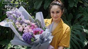 Denise chariesta (@denise.chariesta) di tiktok | 129.1m suka. Dihujat Karena Cadel Denise Chariesta Makasih Netizen Aku Masuk Tv Herstory