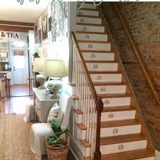 Great Tip On How To Move Heavy Objects Upstairs By Yourself Home Life Hacks Moving Furniture