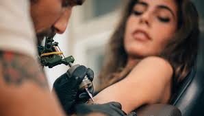 Azul Divino Tattoo, Piercing & smoke shop