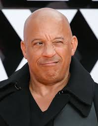 Ben Kingsli — Krishna Pandit Bhanji: Aslida haqiqiy ismlari boshqa bo'lgan  Gollivud yulduzlari (foto) — Daryo Yangiliklari