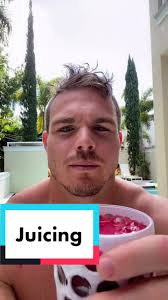 Connor (@strachanimal)