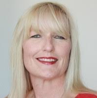 Melissa Tripodi's Instagram, Twitter & Facebook