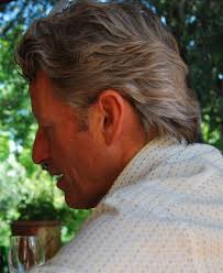 Adieu, Monsieur Thé. Homage to Steven Smith